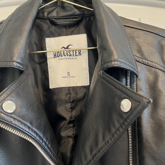 Hollister Leather Jacket Size Small - Picture 3 of 3